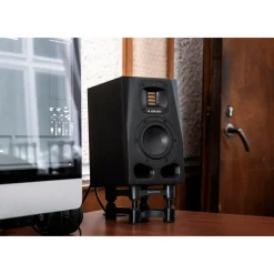 ADAM Audio A4V 4