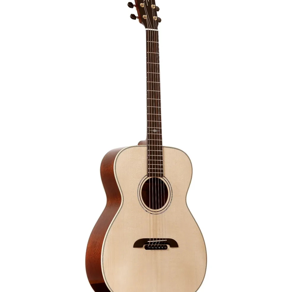 Alvarez Yairi FYM60HD Masterworks OM Adirondack Acoustic Guitar Natural