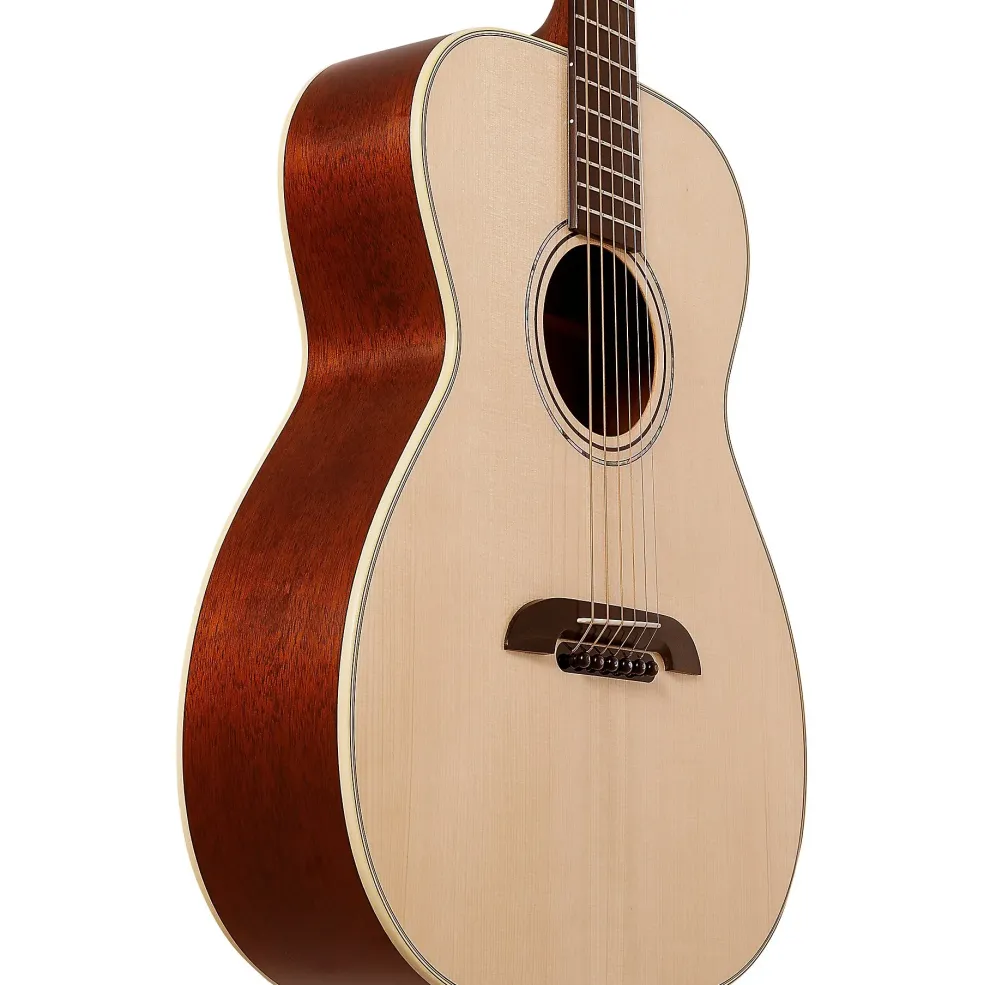 Alvarez Yairi FYM60HD Masterworks OM Adirondack Acoustic Guitar Natural