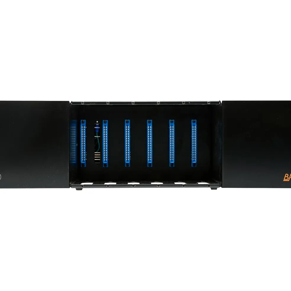 BAE 6-Space 500 Series Rack With Power Supply