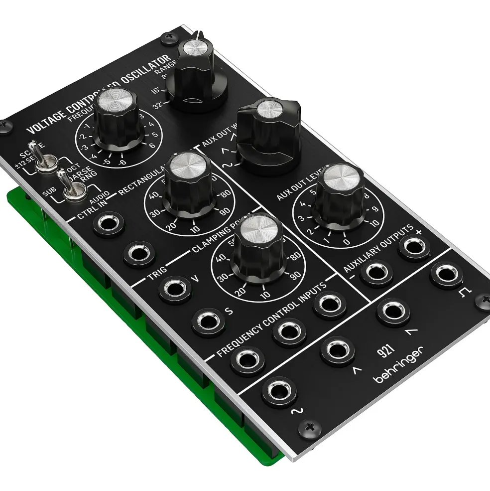 Behringer 921 Voltage Controlled Oscillator Eurorack Module