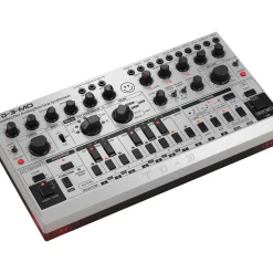 Behringer TD-3-MO-SR Analog Bass Line Synthesizer - Silver