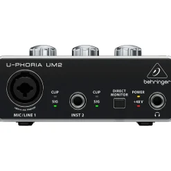 Behringer U-Phoria UM2