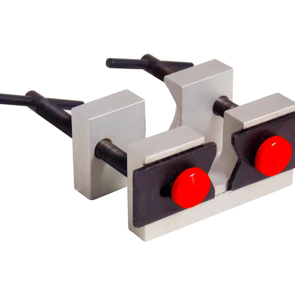 Bobcat Mouthpiece Puller