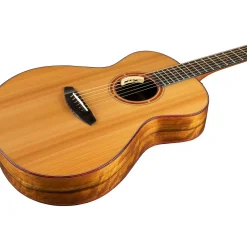 Breedlove Legacy Sunken Red Cedar-Ovangkol Thinline Concert Acoustic-Electric Guitar Natural