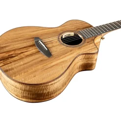 Breedlove Oregon All Solid Myrtlewood Concert Acoustic-Electric Guitar Natural