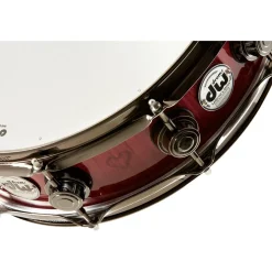 DW Collector's Exotic Purpleheart With Heart Graphic Snare Drum, Black Nickel Hardware 14 x 4 in.