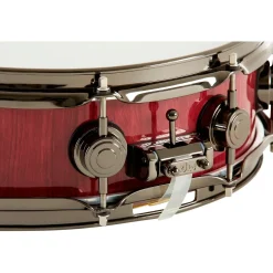 DW Collector's Exotic Purpleheart With Heart Graphic Snare Drum, Black Nickel Hardware 14 x 4 in.