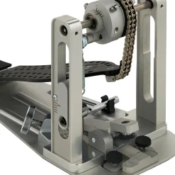 DW Colorboard Machined Chain Drive Single Bass Drum Pedal With Graphite Footboard
