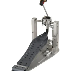 DW MFG Series XF Machined Chain Drive Single Bass Drum Pedal