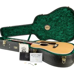 Guild D-55 Acoustic Guitar Natural