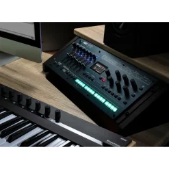 KORG opsix FM Desktop Desktop/4U Rack