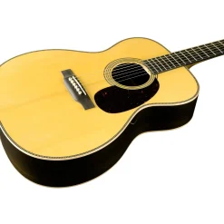 Martin Custom Shop 28 Style Adirondack Spruce-East Indian Rosewood Auditorium Acoustic Guitar Natural