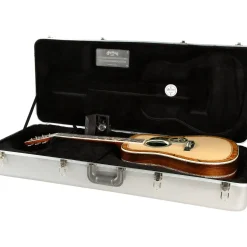 Martin Limited-Edition D-200 Deluxe Acoustic Guitar Natural