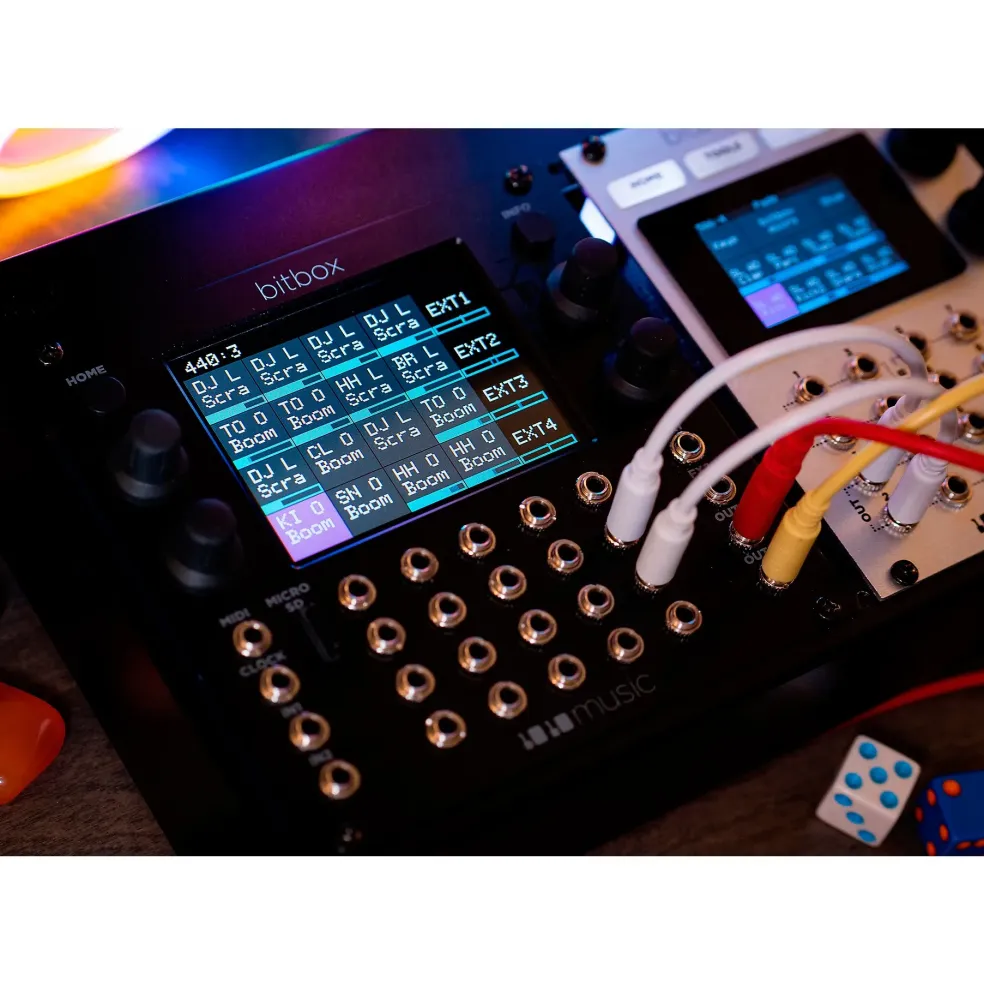 1010music Bitbox mk2 Eurorack Performance Sampler with Touchscreen - Black