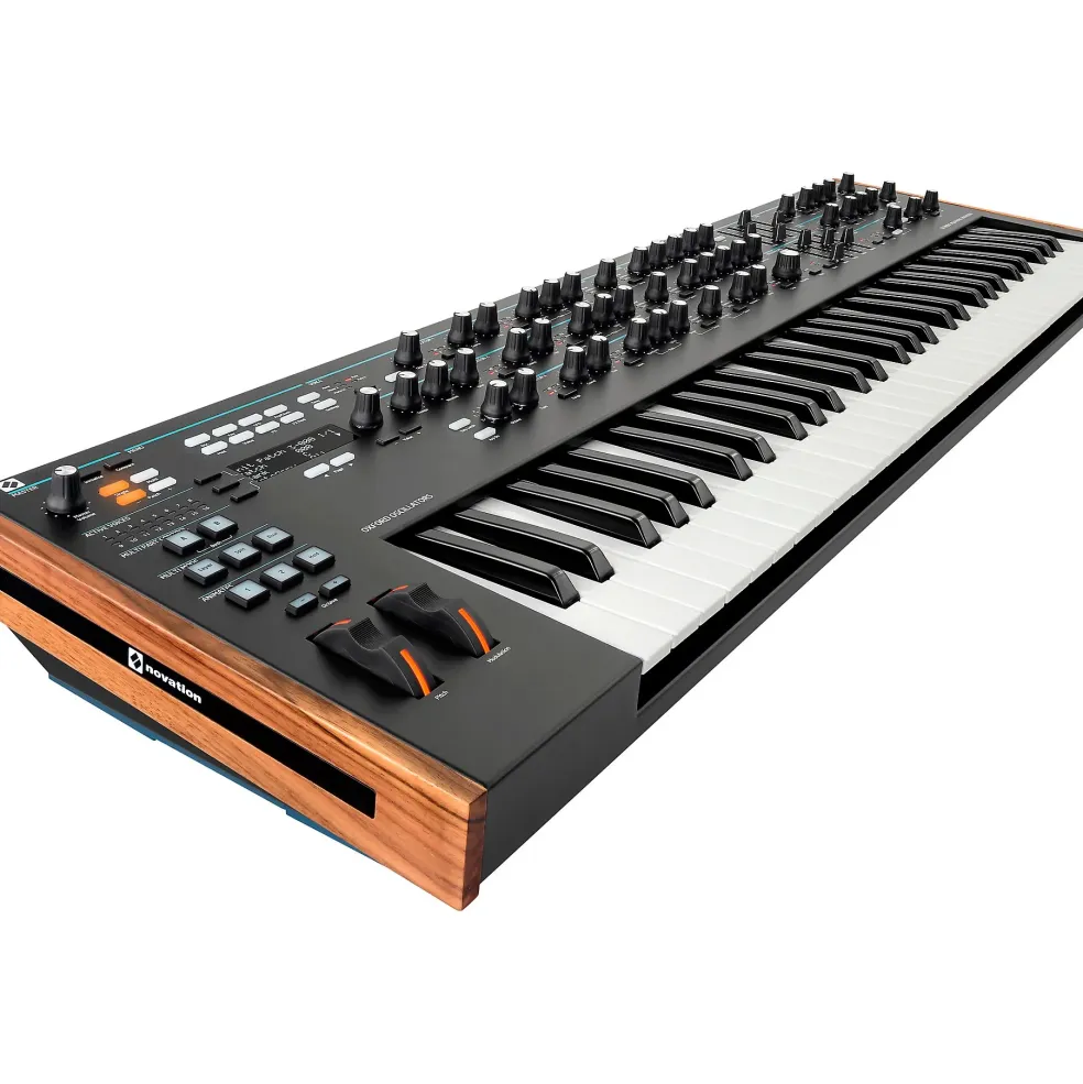 Novation Summit 16-Voice Polyphonic Synthesizer