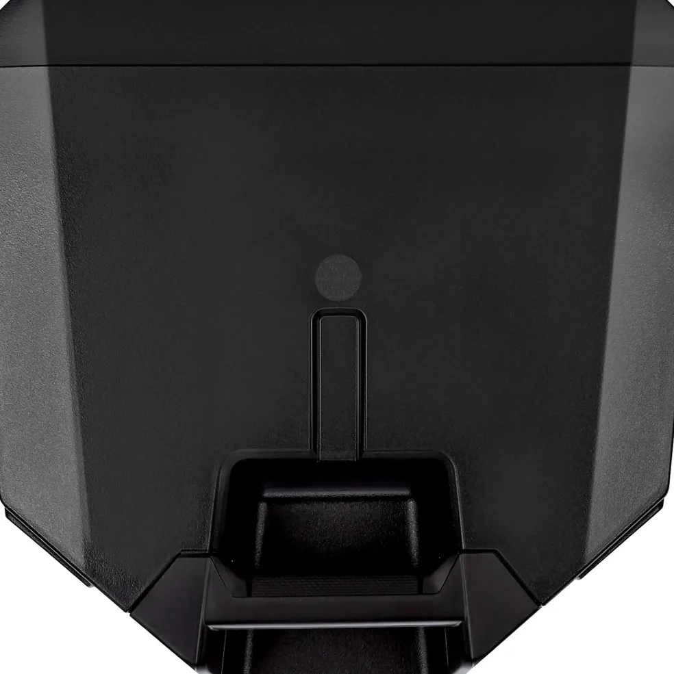 RCF ART-915A 15" Powered Speaker With Road Runner Bag