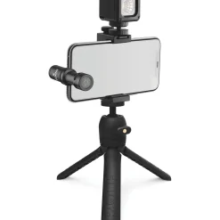RODE Vlogger Kit for USB-C Devices - Includes Tripod, MicroLED light, VideoMic ME-C and Accessories