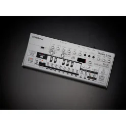 Roland TB-03 Boutique Bass Line