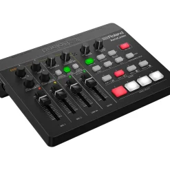 Roland VRC-01 AeroCaster iPad Livestreaming System