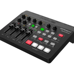 Roland VRC-01 AeroCaster iPad Livestreaming System
