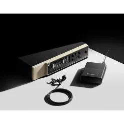 Sennheiser EW-D Evolution Wireless Digital System With ME 4 Cardioid Lavalier Microphone R4-9