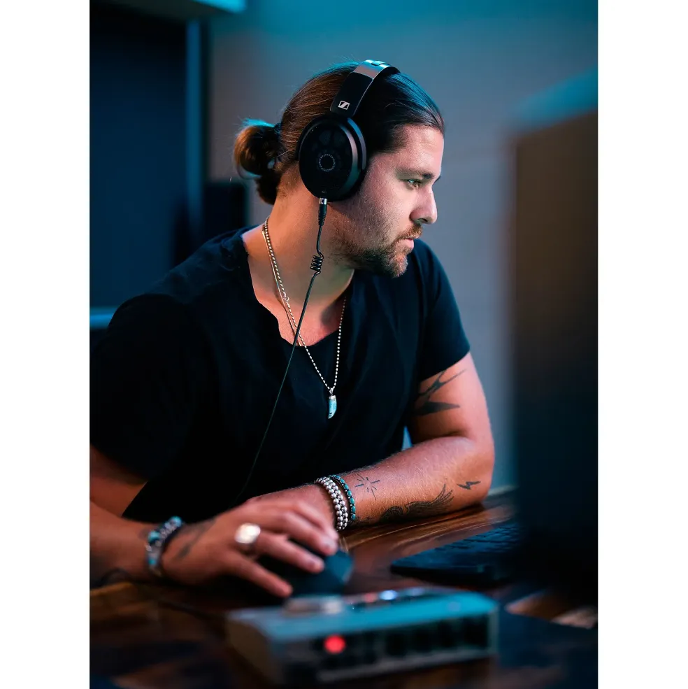 Sennheiser HD 490 PRO Professional Reference Studio Headphones