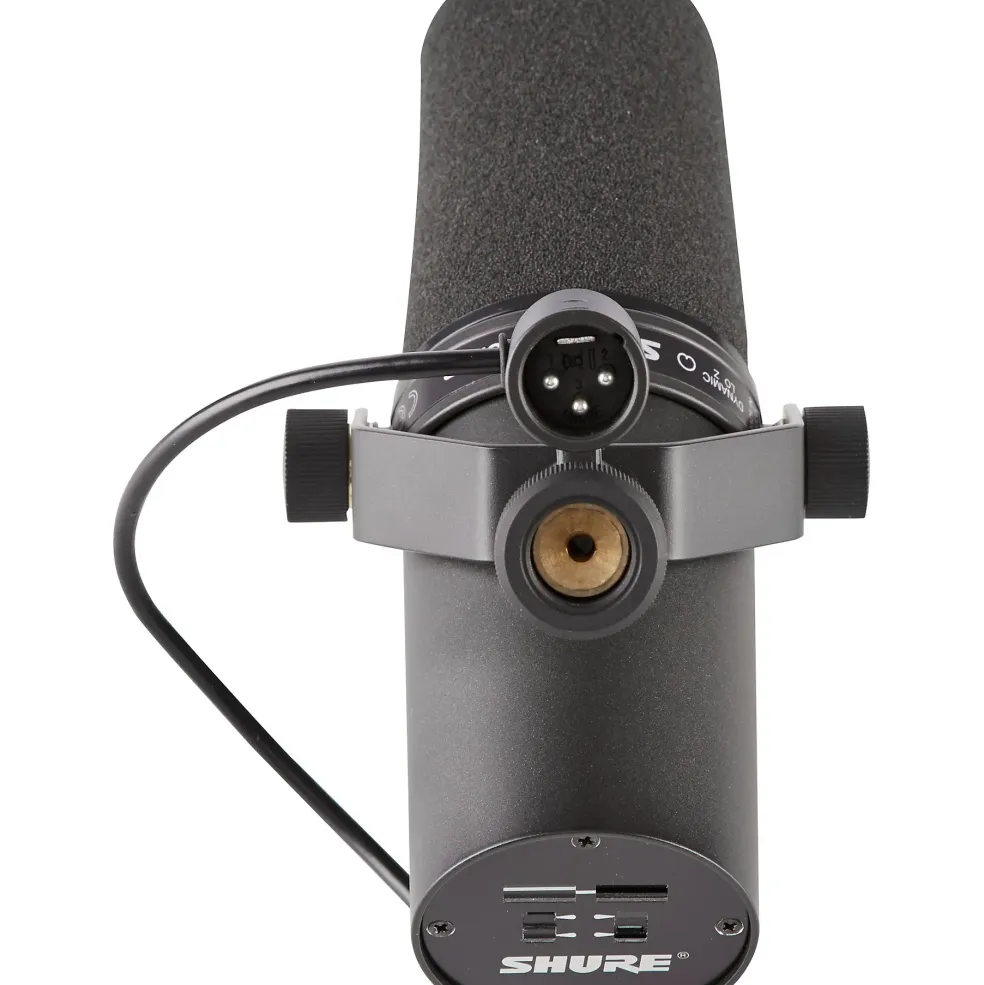 Shure SM7B Mic + TH200X Headphones Podcasting Bundle