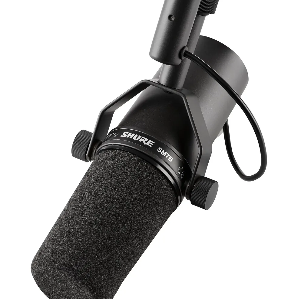 Shure SM7B with Cloudlifter CL-1 & Accessories