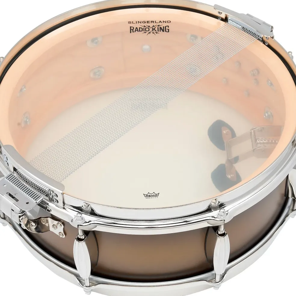 Slingerland Limited-Edition Radio King Specialty Lacquer Maple Snare Drum 14 x 5 in. Black & Gold Lacquer