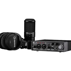 Steinberg UR22C Recording Pack With 2-In/2-Out USB 3.0 Type-C Audio Interface, Microphone & Headphones