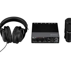 Steinberg UR22C Recording Pack With 2-In/2-Out USB 3.0 Type-C Audio Interface, Microphone & Headphones