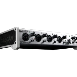 TASCAM SERIES 208i 20-In/8-Out USB Audio/MIDI Interface