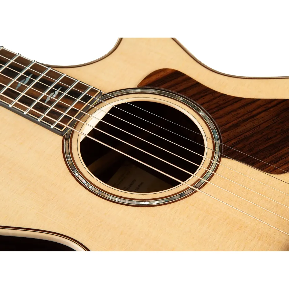 Taylor 812ce 12-Fret V-Class Grand Concert Acoustic-Electric Guitar Natural