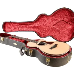 Taylor 812ce 12-Fret V-Class Grand Concert Acoustic-Electric Guitar Natural