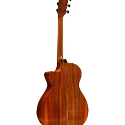 Taylor 722ce Grand Concert Acoustic-Electric Guitar Natural