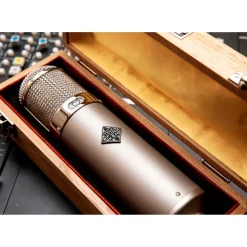 TELEFUNKEN U47 Tube Condenser Microphone With VF14K Tube
