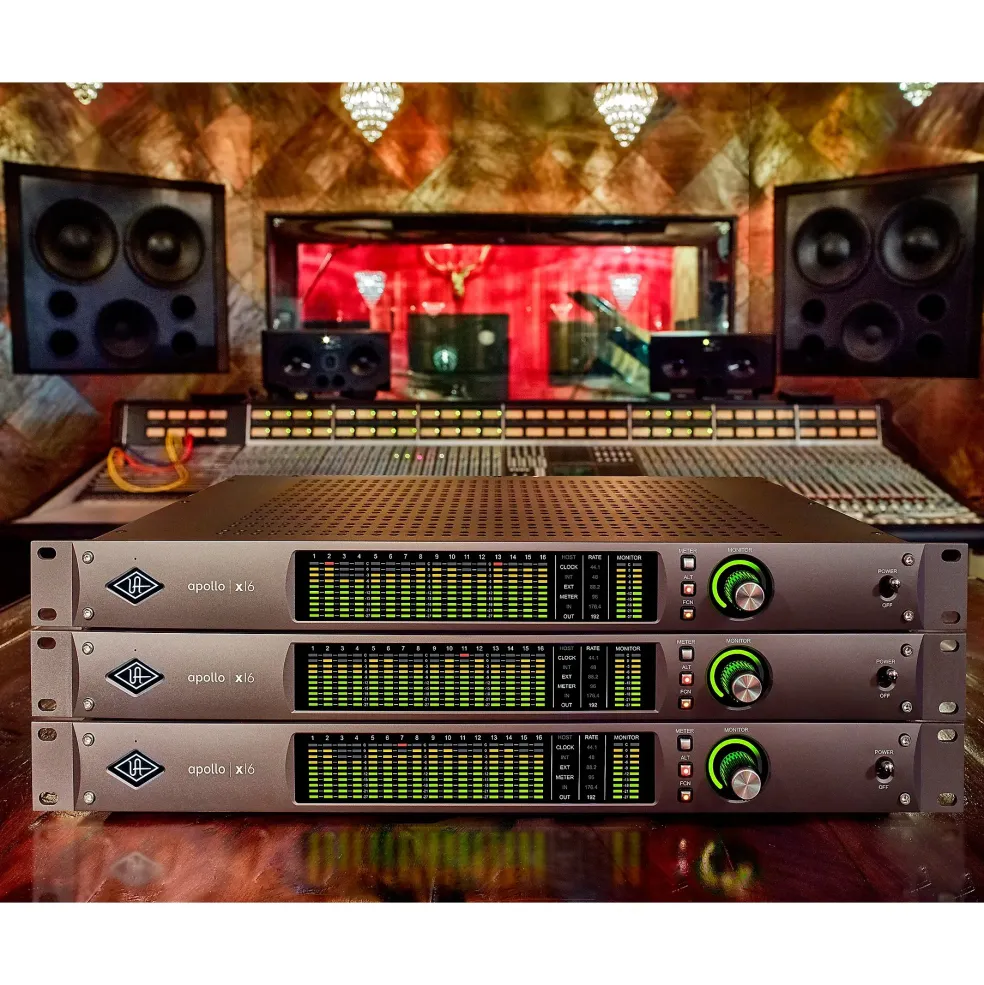 Universal Audio Apollo X16 Heritage Edition 16-Channel Thunderbolt Audio Interface With UAD DSP