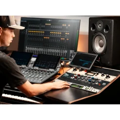 Universal Audio Apollo x8 Gen 2 18x24 Thunderbolt 3 Audio Interface Essentials