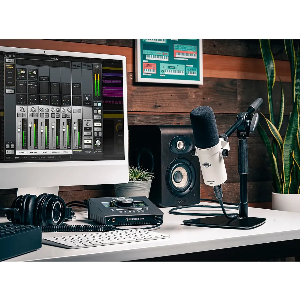 Universal Audio SD-1 Standard Dynamic Microphone