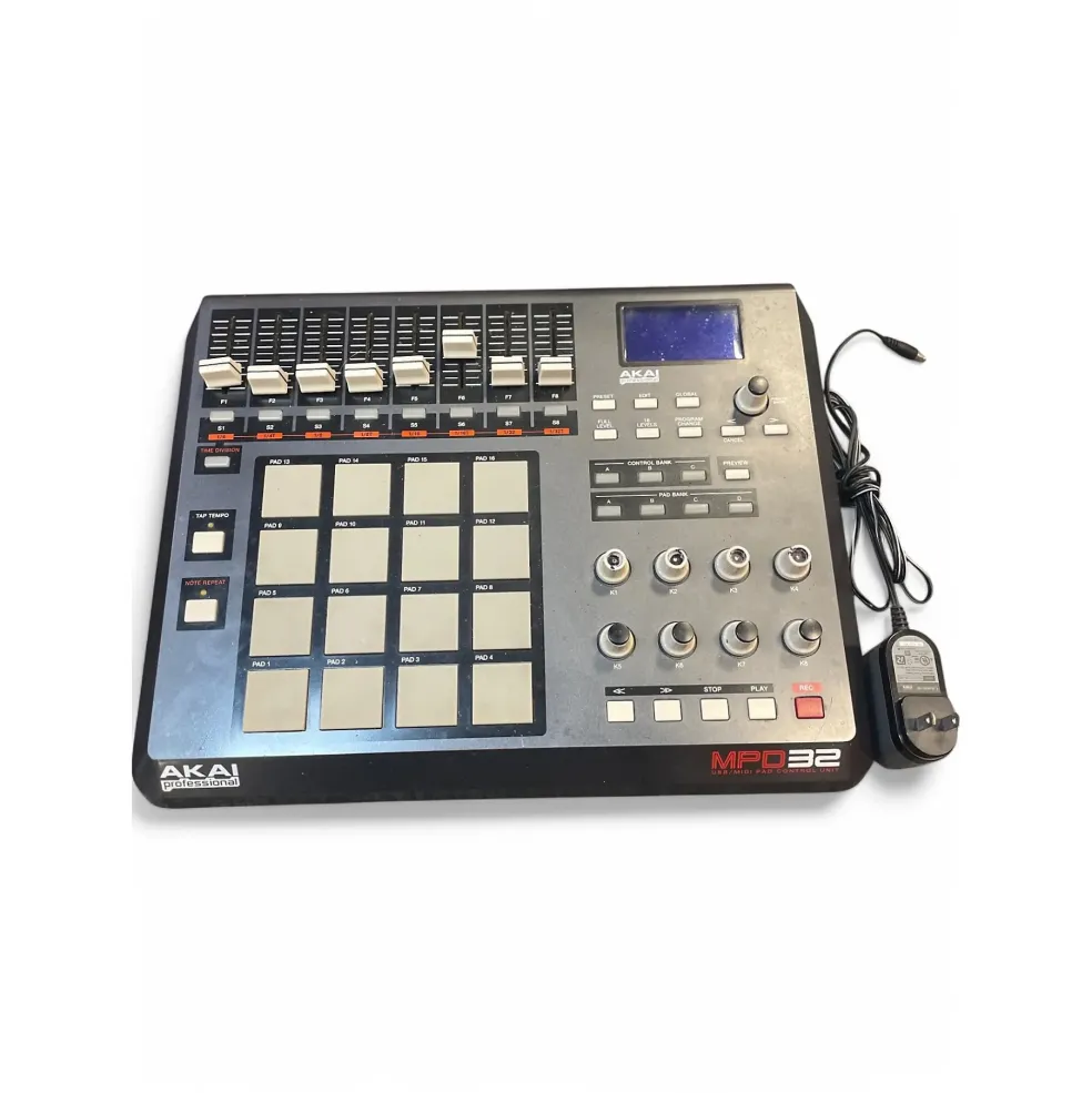 Used Akai Professional MPD32 MIDI Controller