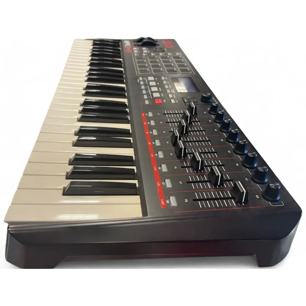 Used Akai Professional MPD26 MIDI Controller