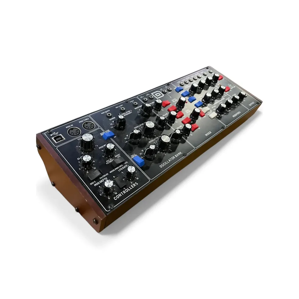 Used Behringer DeepMind 12 Synthesizer