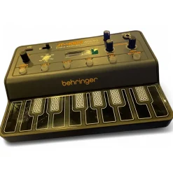 Used Behringer jt-4000 Synthesizer