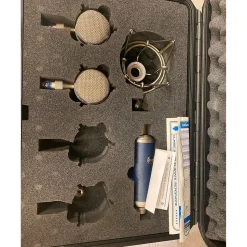 Used Blue Bottle Rocket Stage 1 Mic Locker Recording Microphone Pack