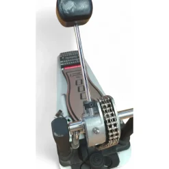 Used DW 9000 Series Single Single Bass Drum Pedal