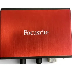 Used Focusrite Scarlett 2i2 Gen 4 Audio Interface