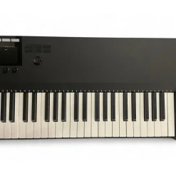 Used KOMPLETE KONTROL S88 MK 2 MIDI Controller