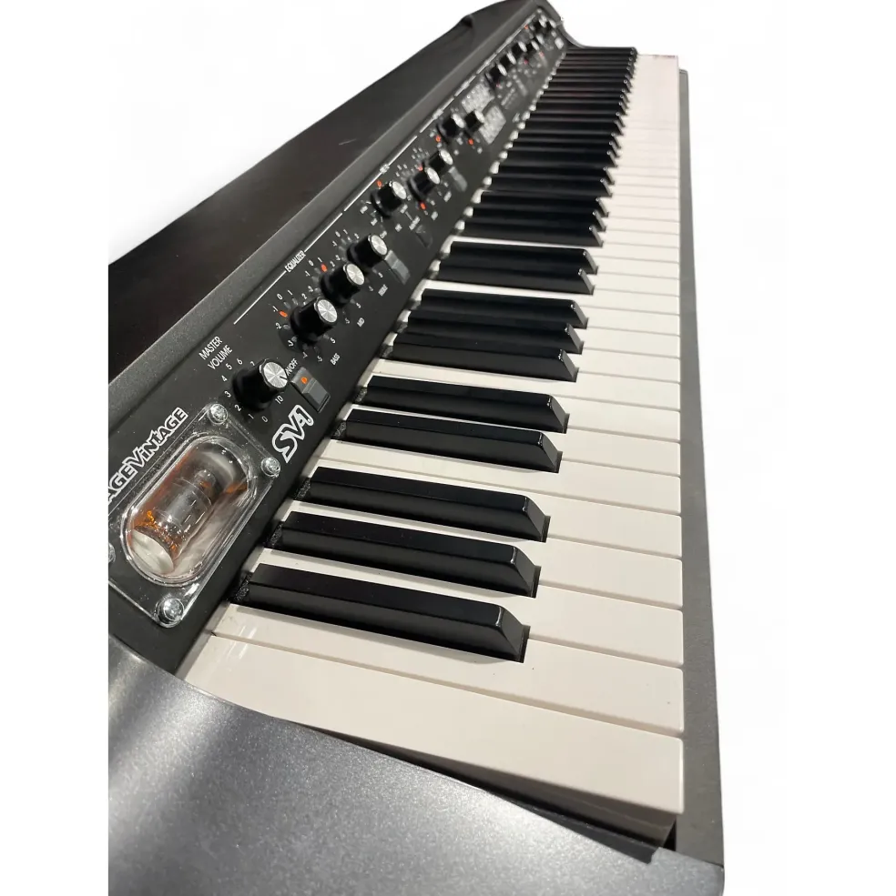 Used KORG SV173 73 Key Stage Piano