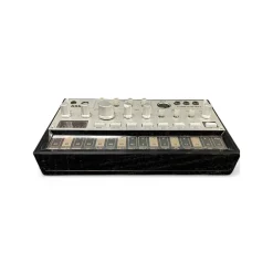 Used KORG volca bass Synthesizer